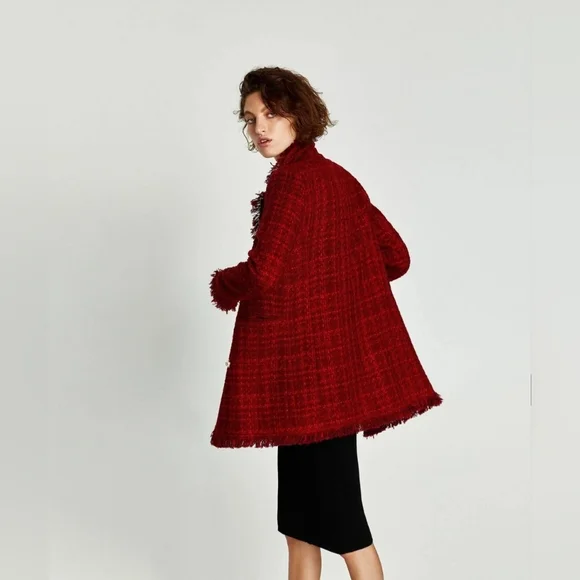 Zara Blogger Favorite Burgundy Red Frayed Tweed Boucle Jacket Size S - Picture 3 of 15